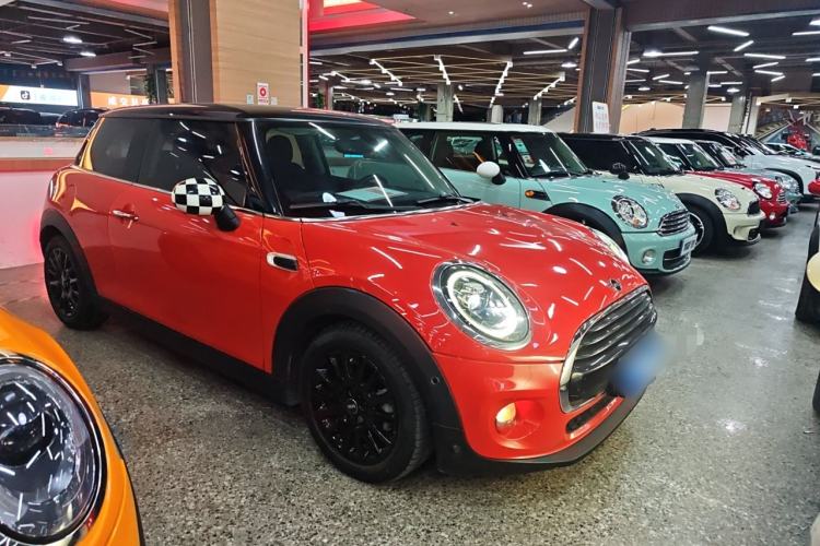 Used MINI MINI 2018 1.5T COOPER Classic Edition