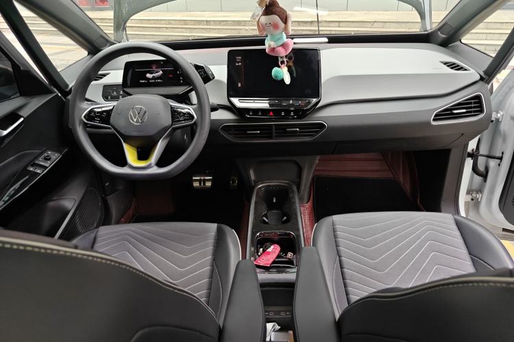 Used Volkswagen ID.3 2022 Active Pure Intelligent Enjoyment Edition Center Console