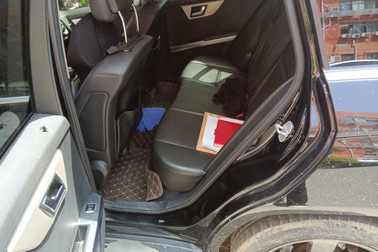 Used Mercedes-Benz GLK-Class 2013 GLK 300 4MATIC Dynamic Sunroof Model
