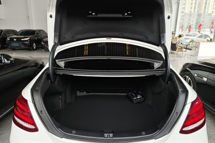 Used Mercedes-Benz E-Class 2020 Facelift E 300 L Stylish Edition
