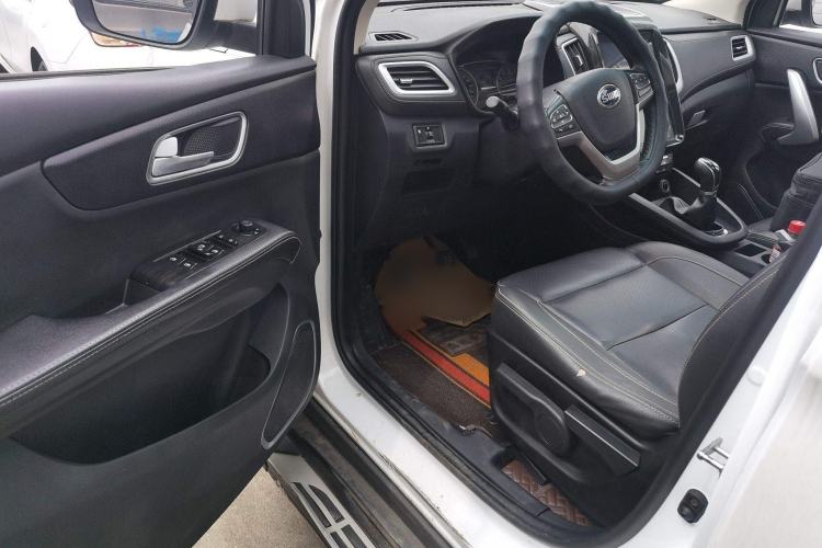 Used SWM X7 2016 1.5T Manual Luxury Edition 7 Seats