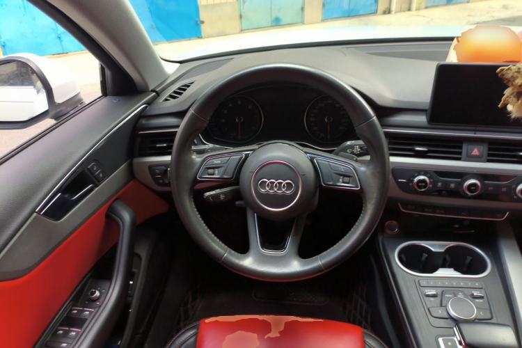 Used Audi A4L 2018 30th Anniversary Edition 40 TFSI Trendy Model
