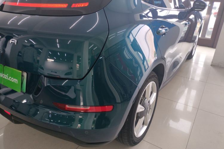 Used ORA Good Cat 2023 401 km Standard Range Luxury Version Lithium Iron Phosphate
