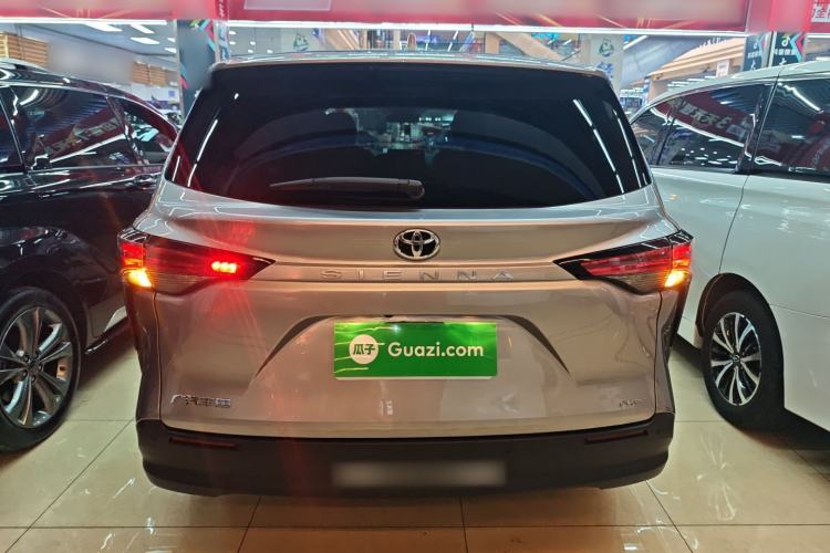 Used Toyota Sienna 2024 2.5L Hybrid Comfort Edition