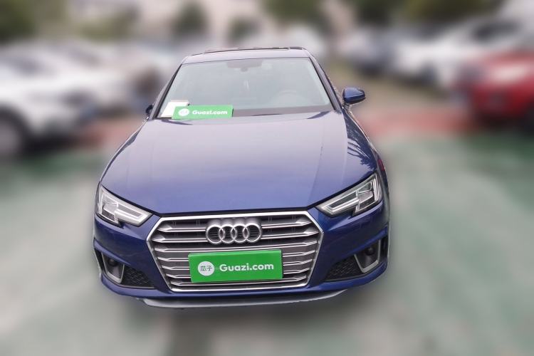 Used Audi A4L 2018 30th Anniversary Edition 40 TFSI Fashion Model
