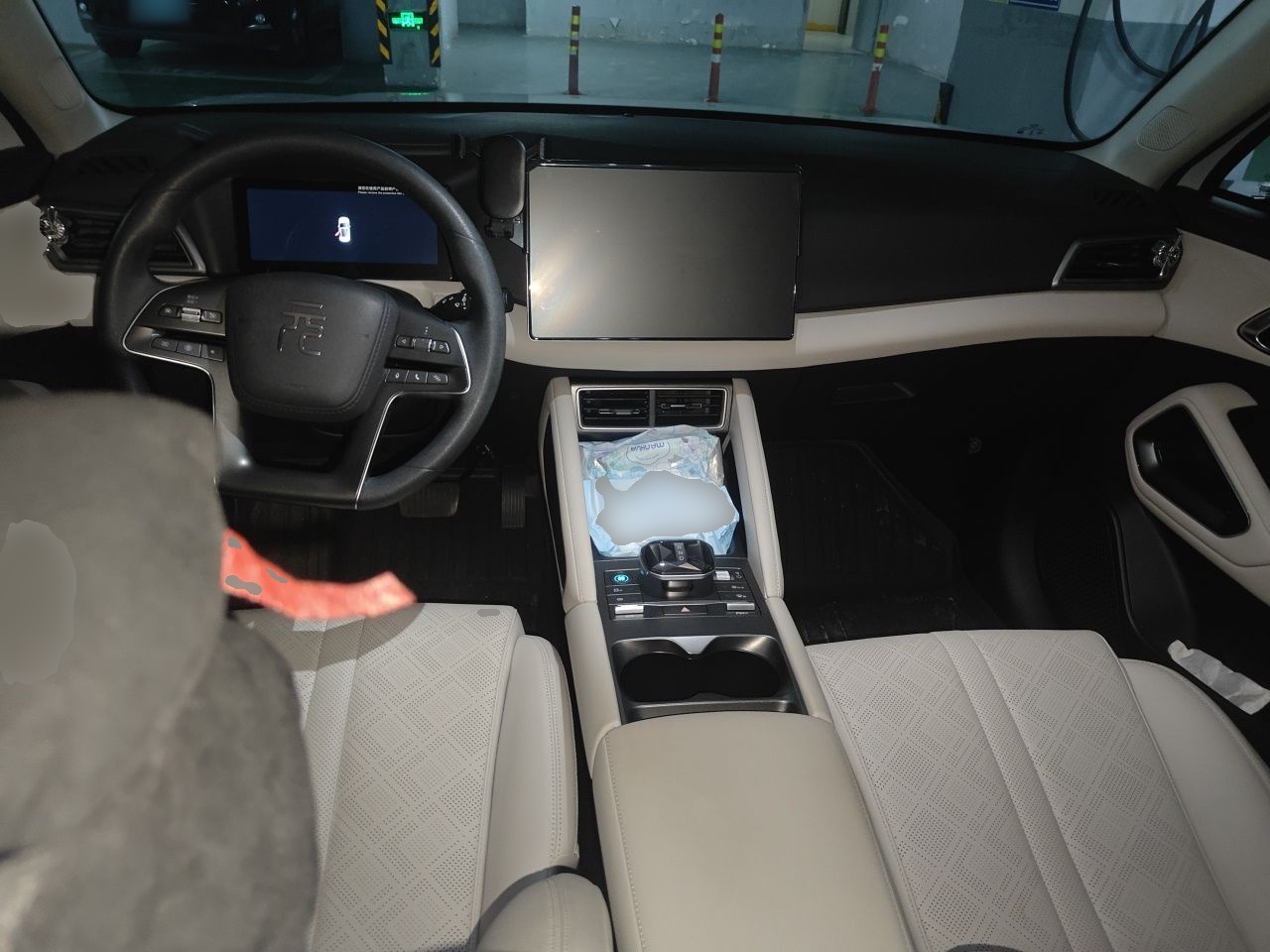 BYD Yuan UP 2024 401KM Leading Edition — снимка 9