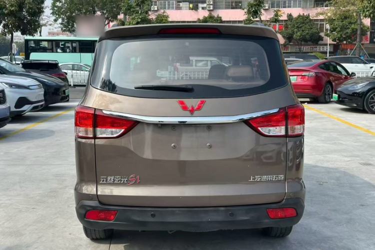 Used Wuling Hongguang 2015 1.5L S1 Comfort China V Standard