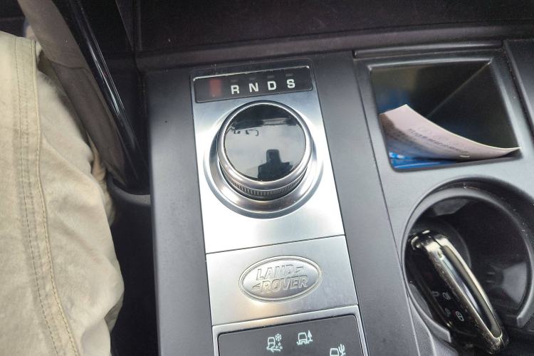 Used Land Rover Discovery 2017 3.0 SC V6 SE