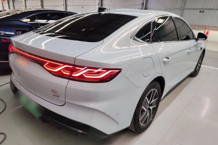 Used BYD Qin L 2025 DM-i Smart Drive 120KM Superior Model