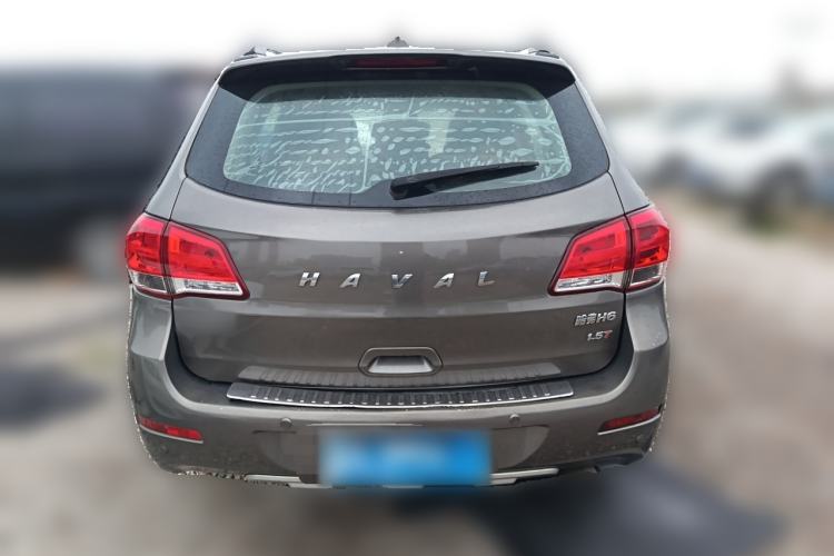 Used Haval H6 2013 Upgraded Model 1.5T Manual Two-Wheel Drive Elite Version Rear