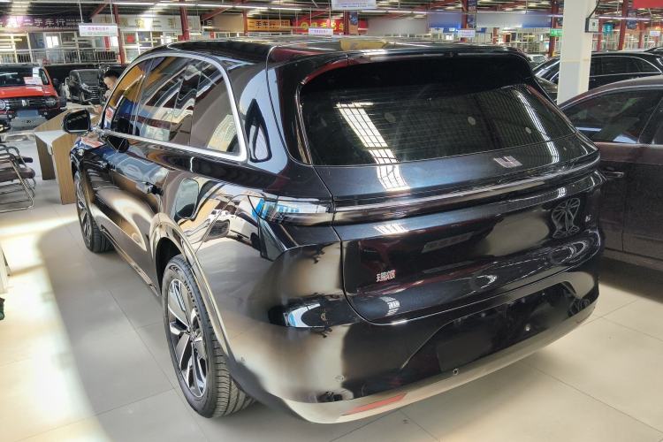 Used Li Auto L6 2025 Pro Smart Refresh Edition Rear Left 45 Deg