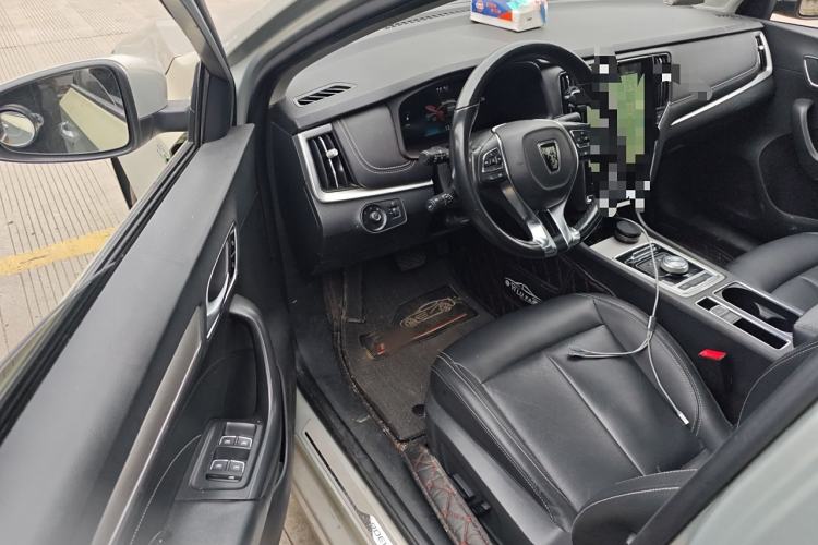 Used Roewe i6 New Energy 2017 45T Hybrid Connect & Smart Enjoyment Edition
