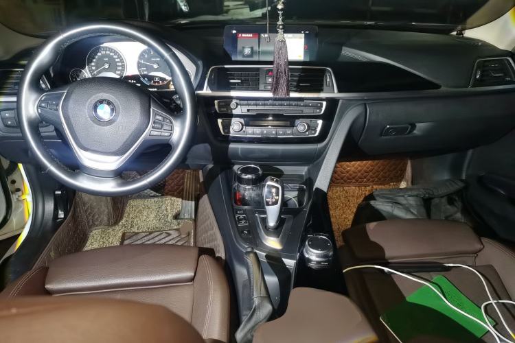Used BMW 3 Series 2019 320Li Fashion Model

