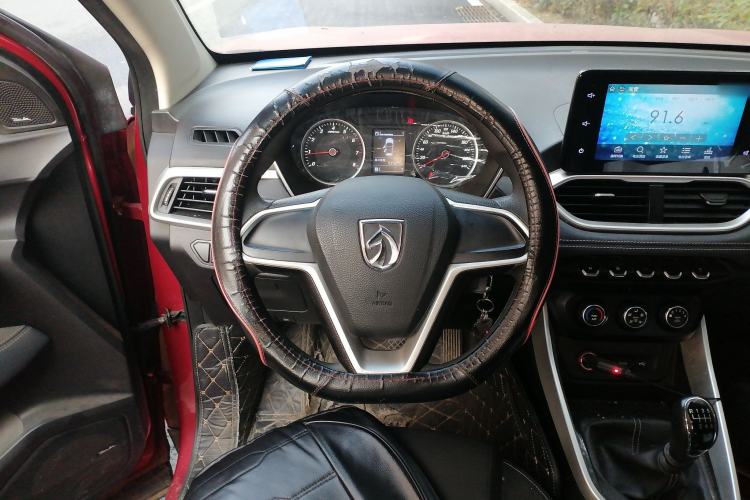 Used Baojun 530 2018 1.5T Manual Elite Version China V