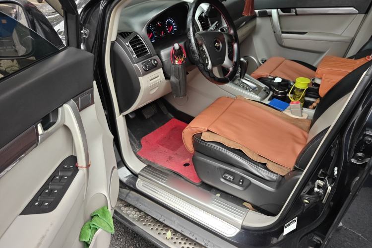 Used Chevrolet Captiva 2011 2.4 AT 5-Seater Comfort Edition