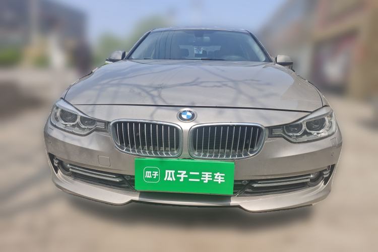 Used BMW 3 Series 2013 Facelift 320Li Fashion Design Package