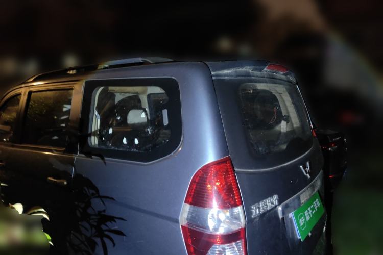 Used Wuling Hongguang 2013 1.5L Comfort Model
