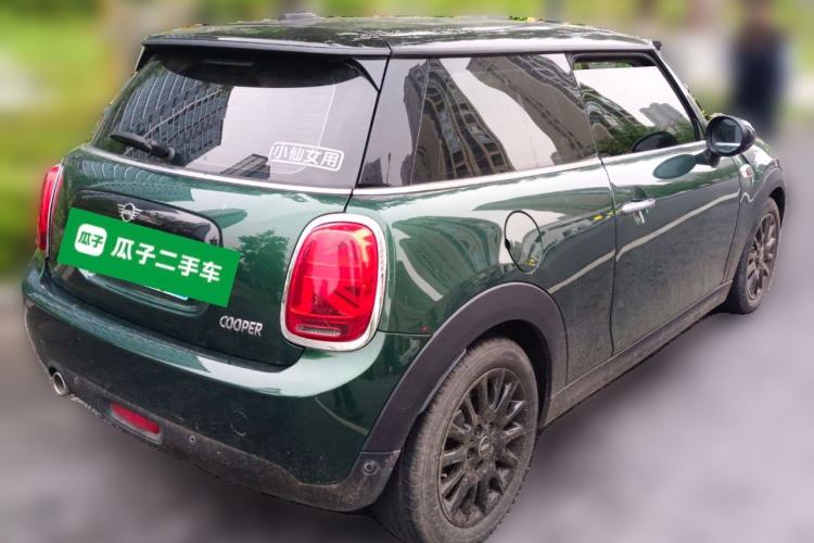 Used MINI 2018 1.5T COOPER Classic Edition Rear Right 45 Deg