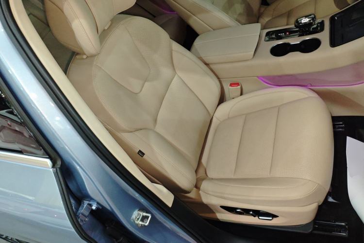 Used Hima AITO M5 2023 Extended-Range Four-Wheel Drive Intelligent Driving Version
