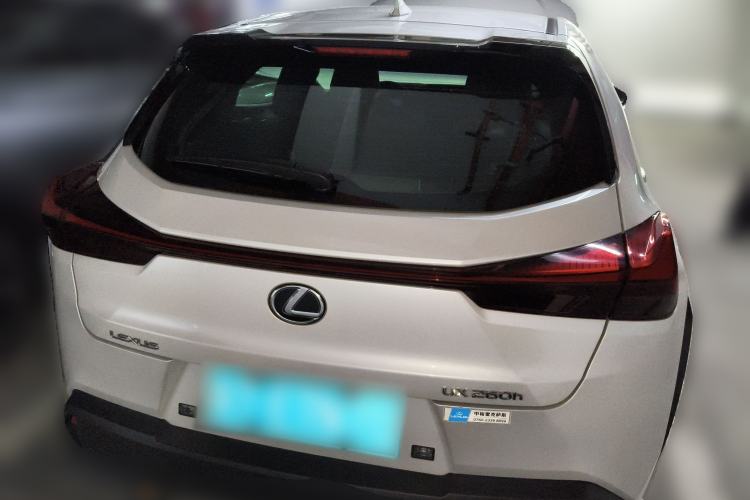 Used Lexus UX 2022 260h Explore-Cool Edition
