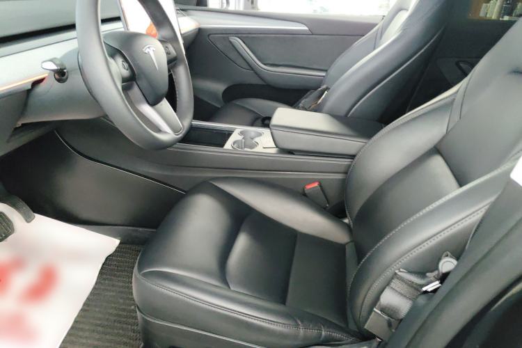 Used Tesla Model Y 2024 Rear-Wheel-Drive Version Left Front Seat