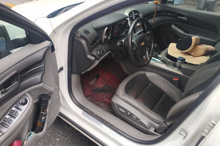 Used Chevrolet Malibu 2014 2.0L Automatic Luxury Edition Driver Seat