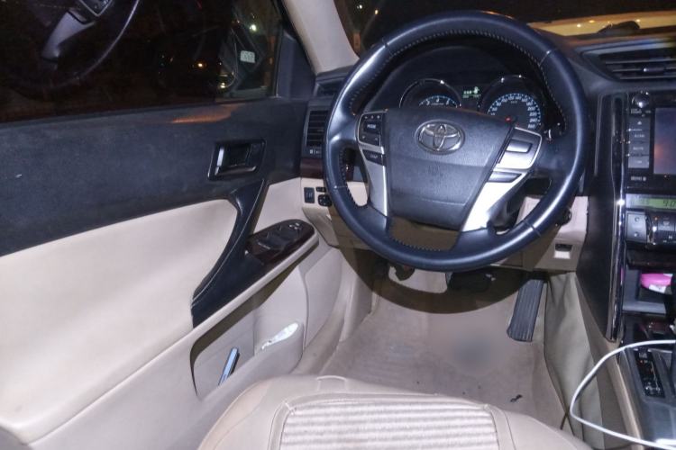 Used Toyota Reiz 2010 2.5V Fengdu Elite Edition Steering Wheel