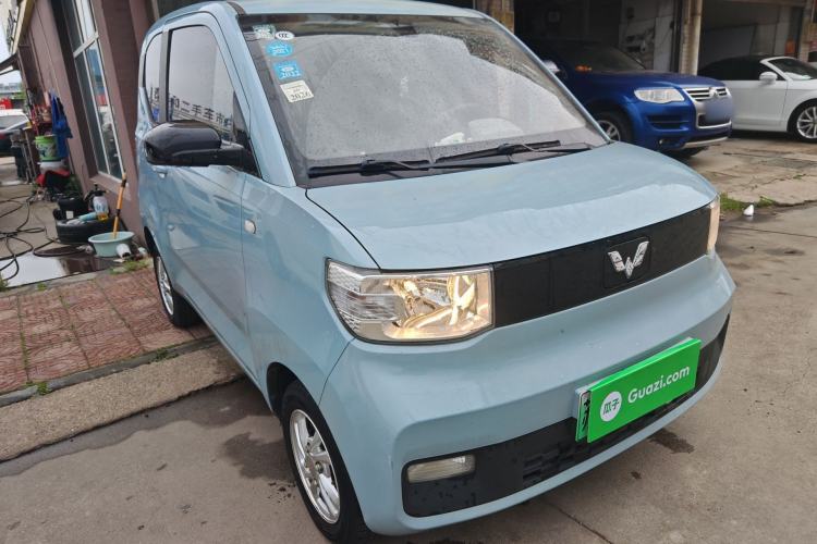 Used Wuling Hongguang MINIEV 2020 Freedom Version Lithium Iron Phosphate Front Right 45 Deg