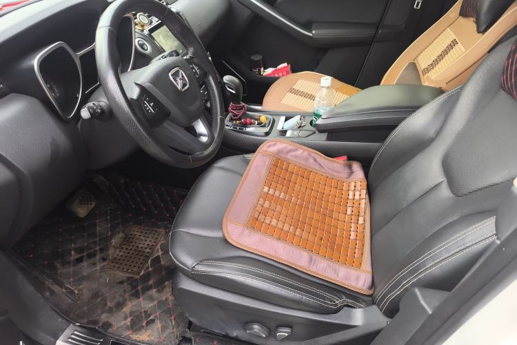 Used JMC Yusheng S330 2016 1.5L GTDi Automatic Two-Wheel Drive Prestige Edition Left Front Seat