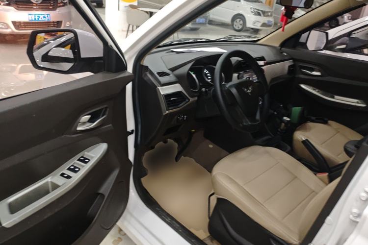 Used Wuling Hongguang 2021 1.5L S Comfort Edition LAR
