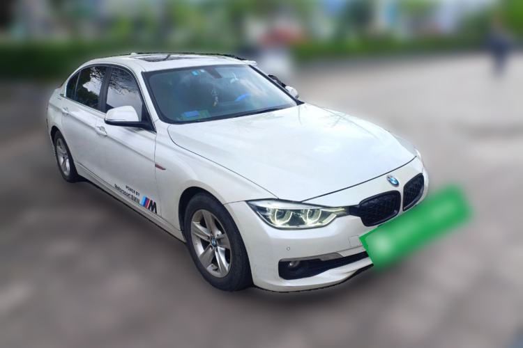 Used BMW 3 Series 2016 316Li Fashion Model Front Right 45 Deg