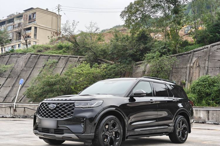 Used Ford Explorer 2024 2.3T EcoBoost 4x4 ST-LINE 7-Seater