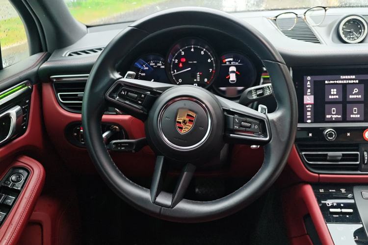 Used Porsche Macan 2022 Macan 2.0T Steering Wheel