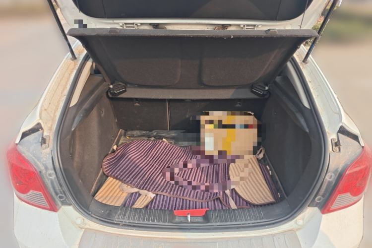 Used Chevrolet Cruze 2015 Hatchback 1.6L Manual Comfort Edition