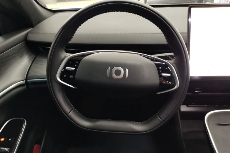 Used CHANGAN NEVO A07 2025 All-Electric "Real Bargain" 525 Luxury Model Steering Wheel