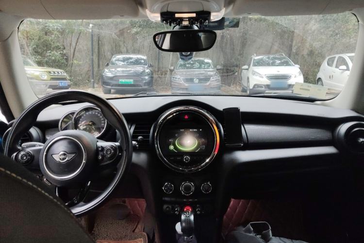 Used MINI 2014 1.5T COOPER Fun
