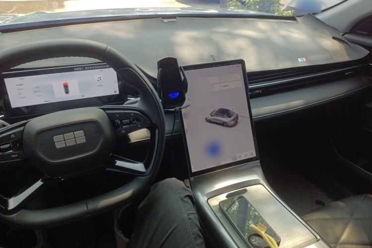 Used Geely Galaxy L6 2024 125km PLUS Dragon Edition
