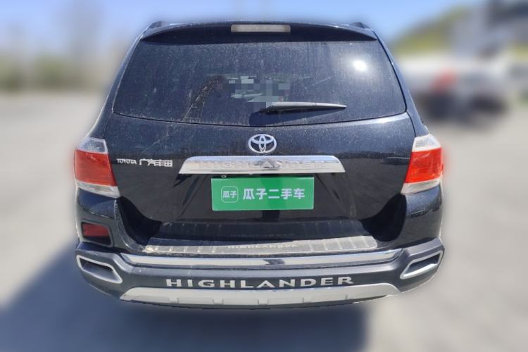 Used Toyota Highlander 2012 2.7L Two-Wheel Drive 7-Seater Luxury Edition Rear