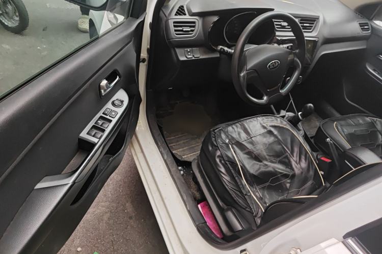 Used Kia K2 2015 Sedan 1.4L MT GLS Driver Seat