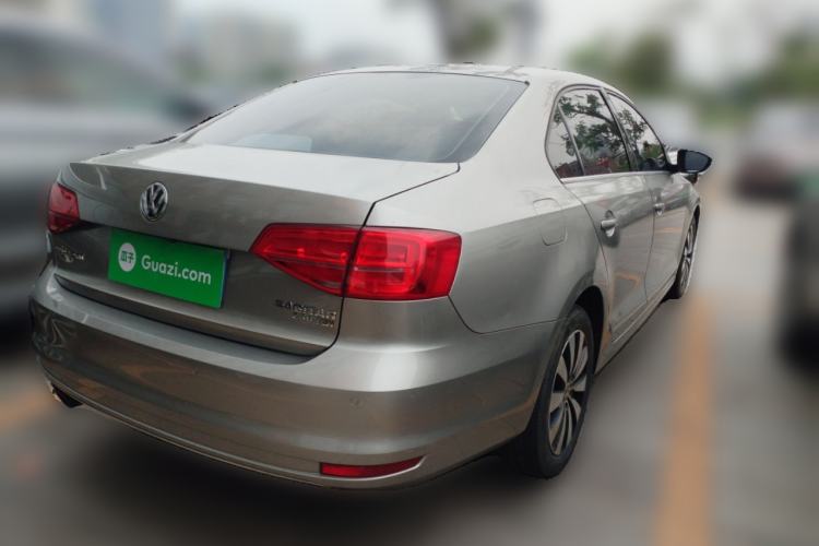 Used Volkswagen Sagitar 2015 230TSI Automatic Comfort Version Rear Right 45 Deg