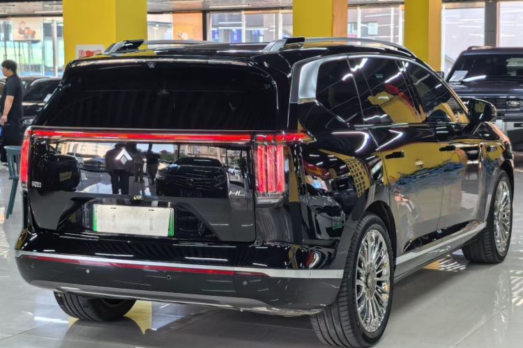 Used Hyptec HL 2025 700 Ultra Six-Seater All-Wheel-Drive LiDAR Version