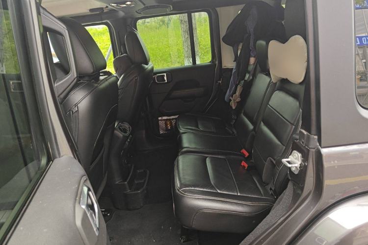 Used Jeep Wrangler 2021 2.0T Sahara Four-Door Edition
