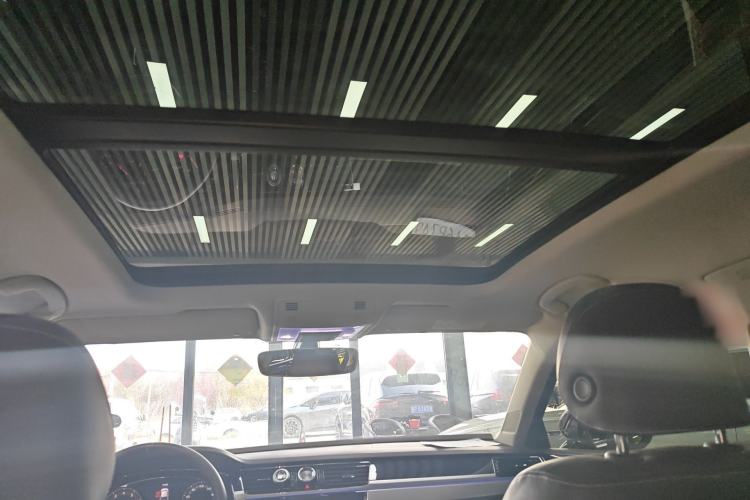 Used Volkswagen Phideon 2021 380TSI Luxury Edition Headliner