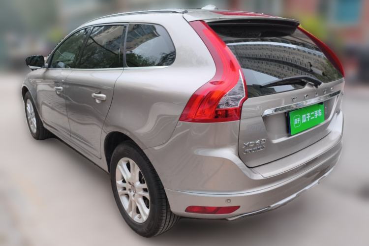 Used Volvo XC60 2015 T5 Smart Upgrade Model

