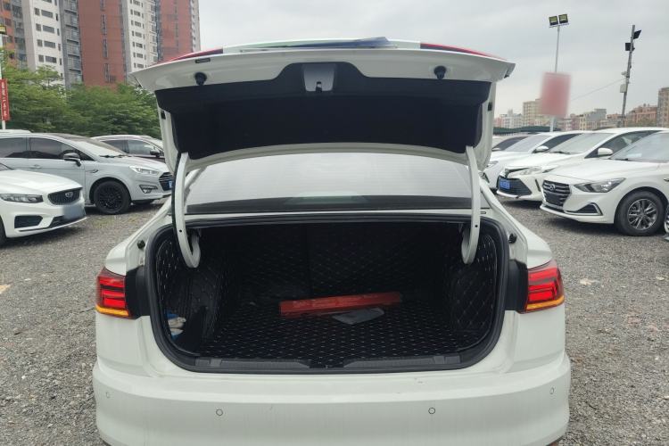 Used Volkswagen Bora 2019 Revised Version 280TSI DSG Elite Edition China VI Standard Trunk