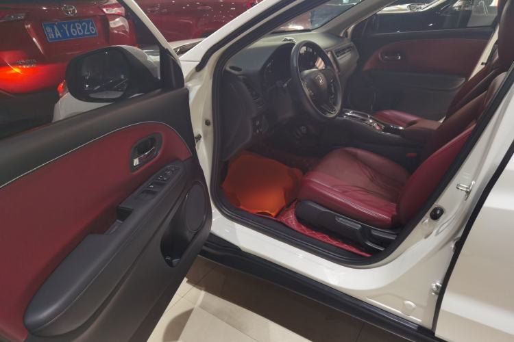 Used Honda Vezel 2020 1.5L CVT Pioneer Edition
