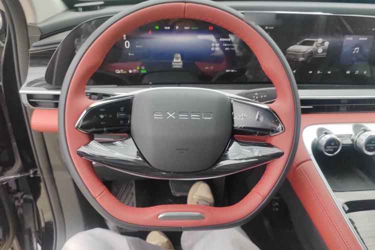 Used EXEED Stellar C-DM 2024 1.5T Long-Range Pro
