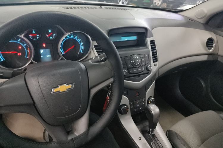 Used Chevrolet Cruze 2014 1.6L SL Millionth Anniversary Edition AT