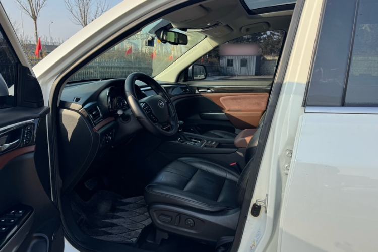 Used GAC Trumpchi GS8 2017 320T Two-Wheel Drive Luxury Smart Connectivity Version (7 Seats)