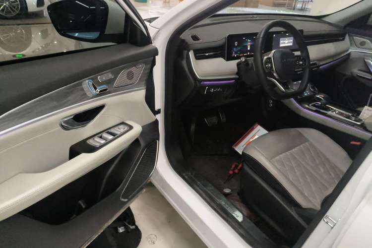 Used JETOUR X70 2023 Zhuge 2.0T DCT Kongming 5-Seater